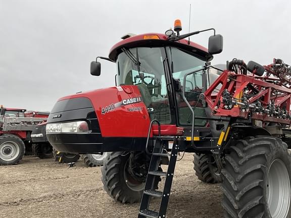 Image of Case IH Patriot 4440 equipment image 1