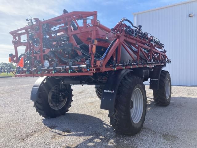 Image of Case IH Patriot 4440 equipment image 2