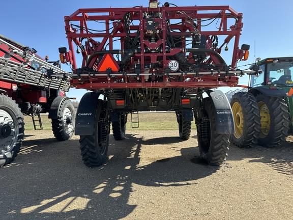 Image of Case IH Patriot 4440 equipment image 2