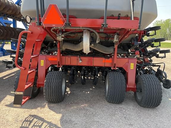 Image of Case IH Precision Disk 500T equipment image 4