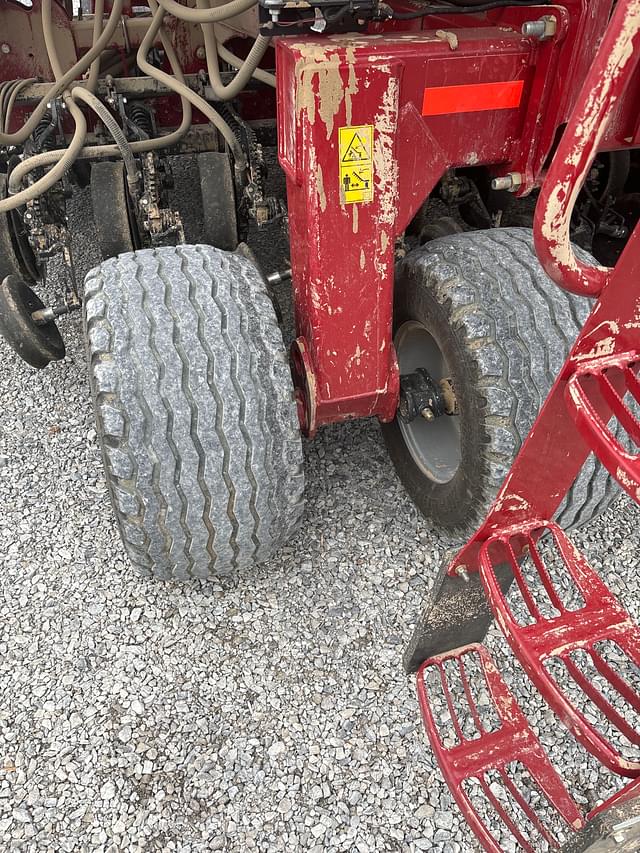 Image of Case IH 500T equipment image 2