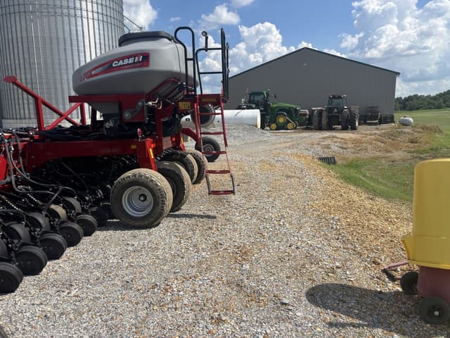 Image of Case IH Precision Disk 500T equipment image 4