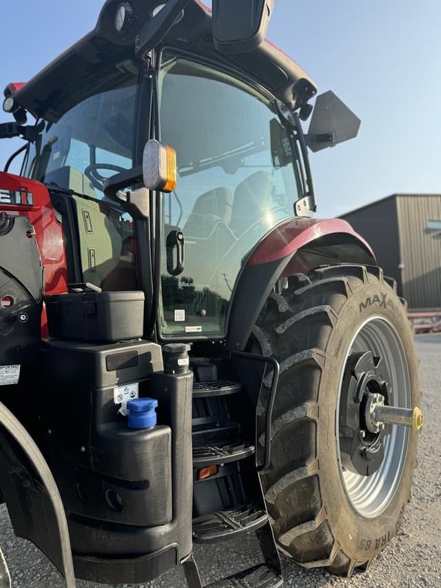 Image of Case IH Puma 185 equipment image 4