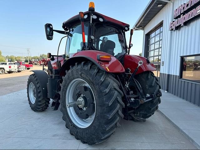 Image of Case IH Puma 220 equipment image 4