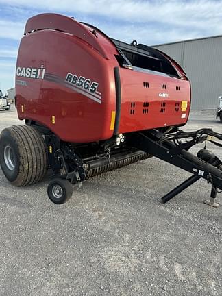 Image of Case IH RB565 Premium equipment image 1