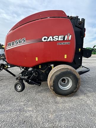 Image of Case IH RB565 Premium equipment image 2