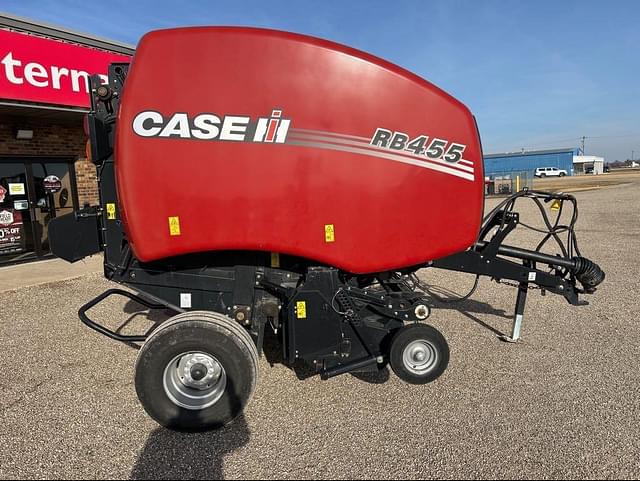 Image of Case IH RB455 equipment image 1