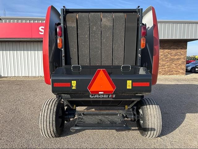 Image of Case IH RB455 equipment image 3