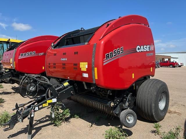 Image of Case IH RB565 Premium equipment image 2