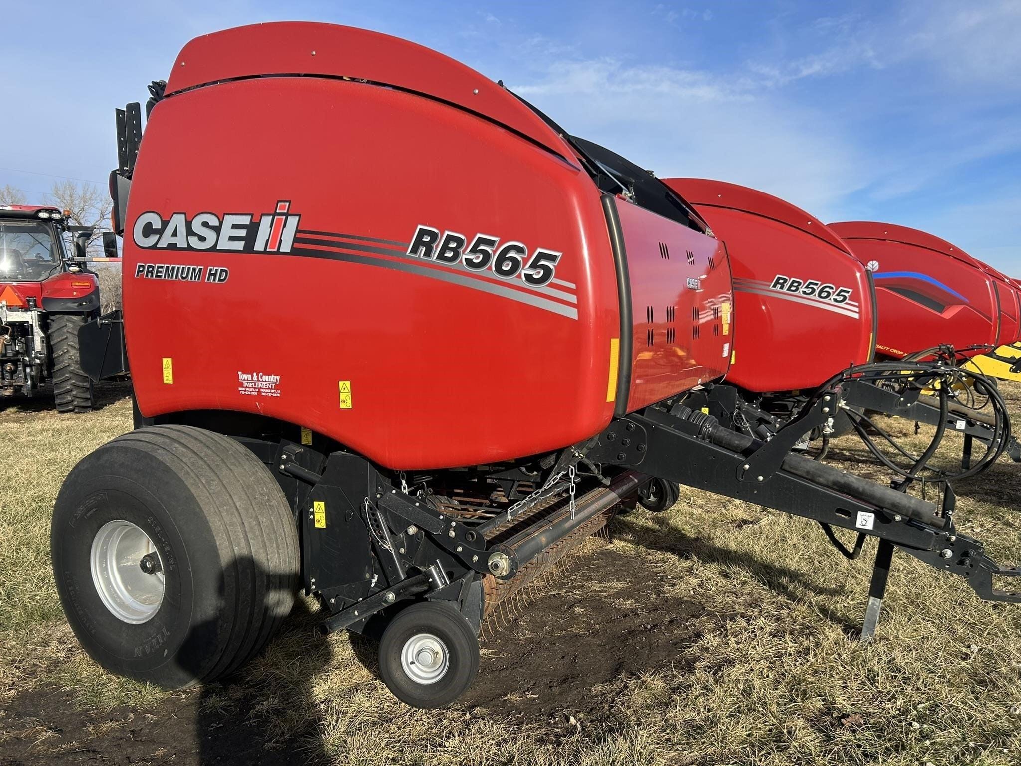 2021 Case IH RB565 Premium HD Equipment Image0