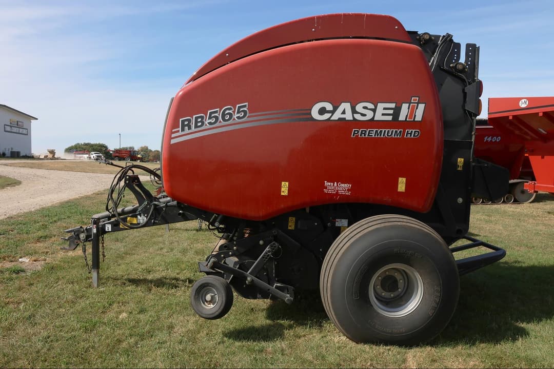 Image of Case IH RB565 Premium HD Primary image