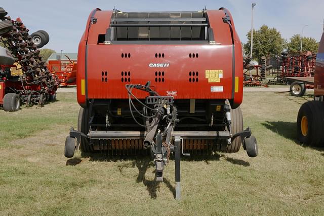 Image of Case IH RB565 equipment image 1