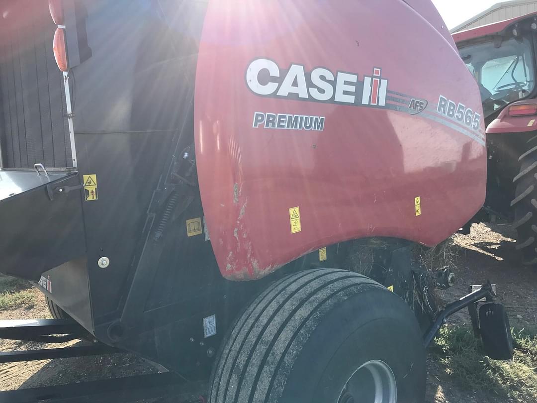 Image of Case IH RB565 Primary image