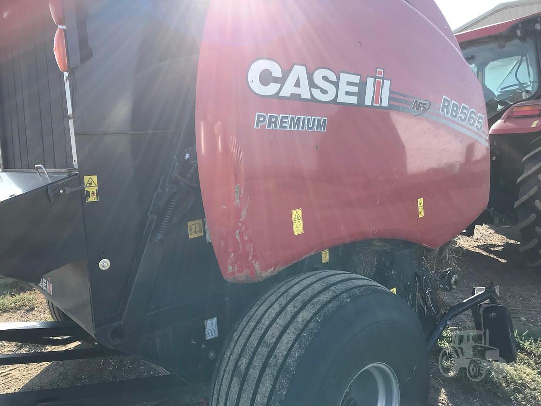 Image of Case IH RB565 Primary image