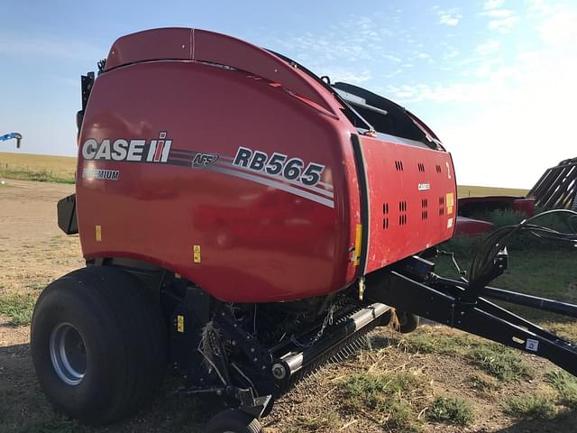 Image of Case IH RB565 equipment image 1