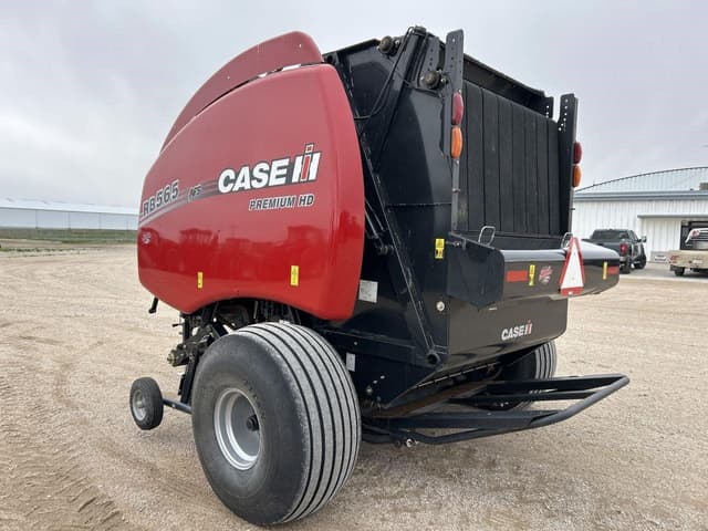 Image of Case IH RB565 Premium HD equipment image 4