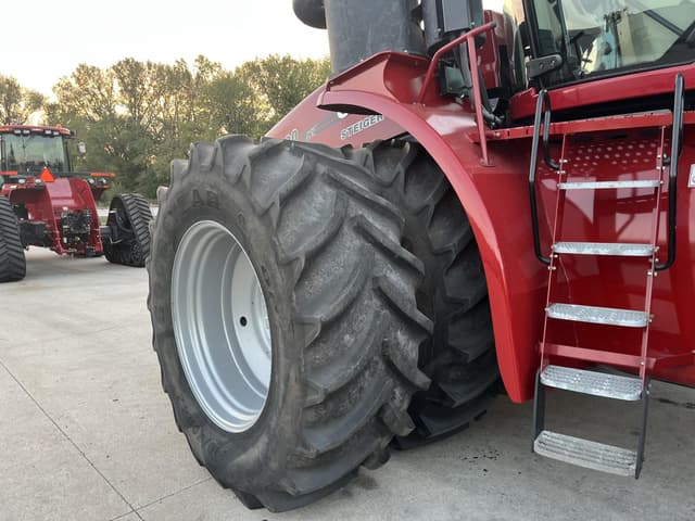 Image of Case IH Steiger 500 equipment image 4