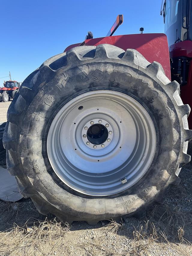 Image of Case IH Steiger 500 equipment image 3