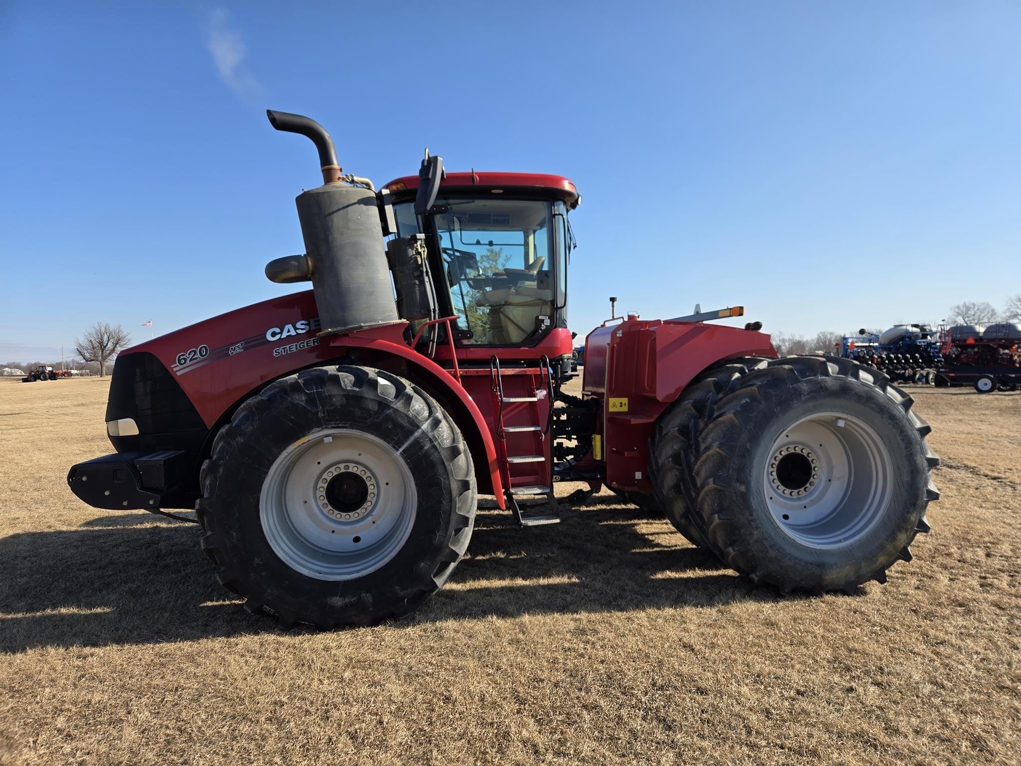 2021 Case IH Steiger 620 Quadtrac Equipment Image0