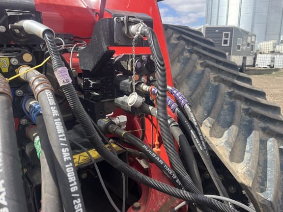 Image of Case IH Steiger 620 Quadtrac equipment image 4