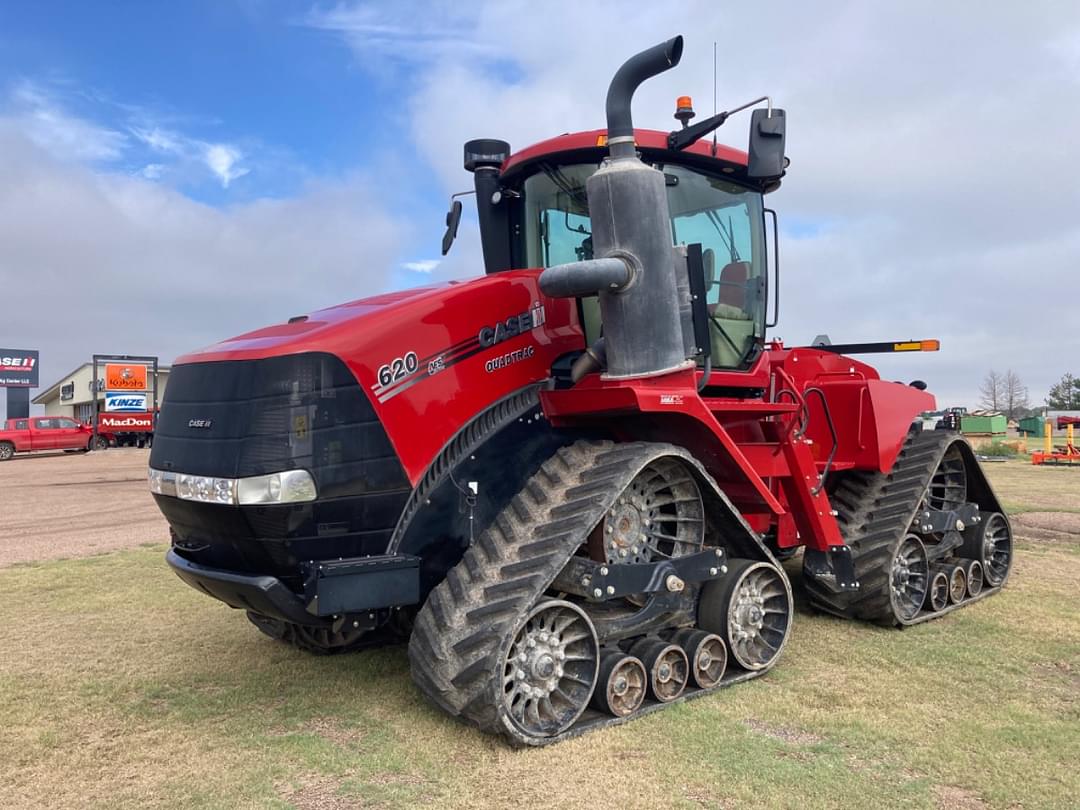 Image of Case IH Steiger 620 Quadtrac Image 1