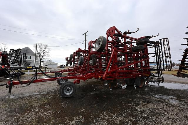 Image of Case IH Tigermate 255 equipment image 4