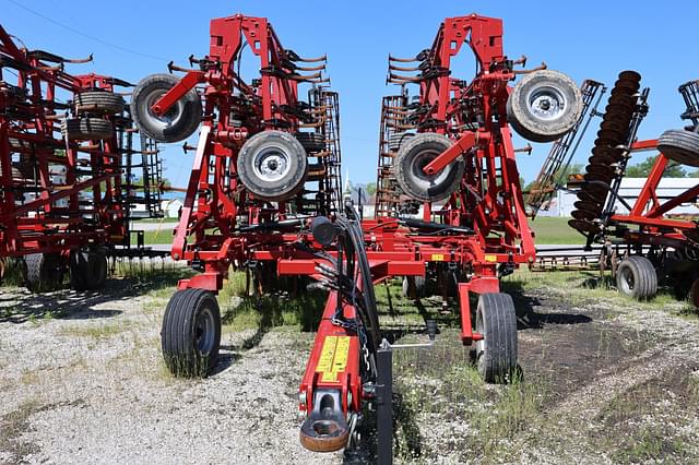 Image of Case IH Tigermate 255 equipment image 1