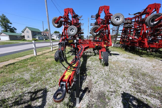 Image of Case IH Tigermate 255 equipment image 1