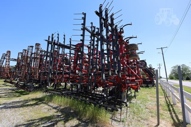 Image of Case IH Tigermate 255 equipment image 3