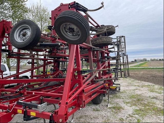 Image of Case IH Tigermate 255 equipment image 1