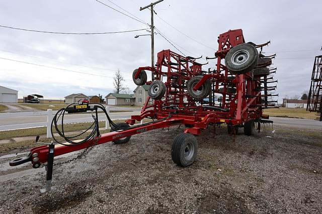 Image of Case IH Tigermate 255 equipment image 2