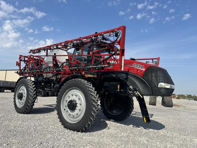 Image of Case IH 5550 Trident equipment image 1