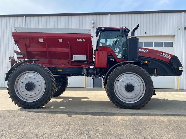 Image of Case IH 5550 Trident equipment image 1