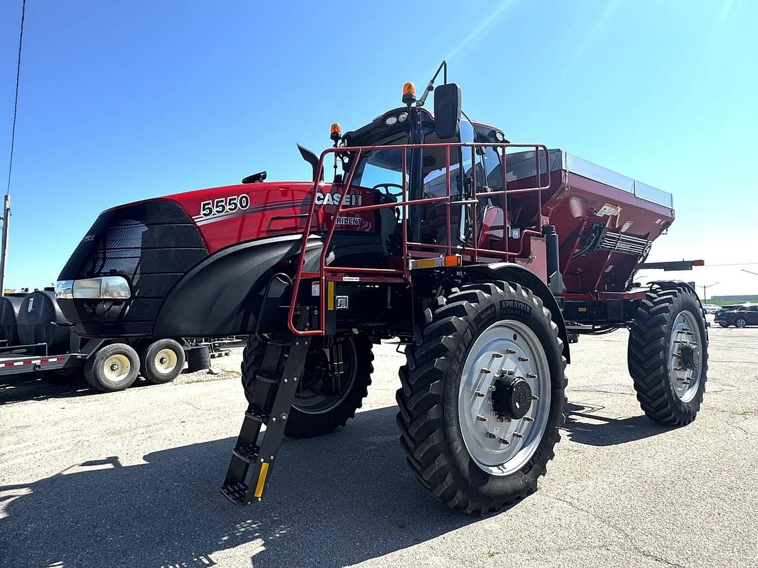 Image of Case IH 5550 Trident Primary image