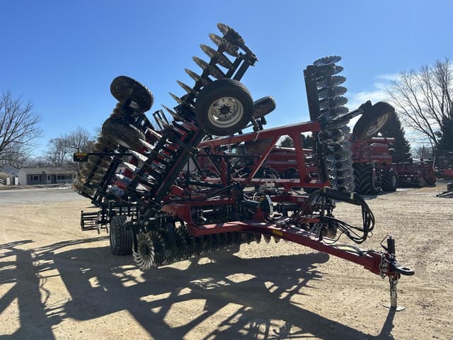Image of Case IH Barracuda 335 equipment image 3