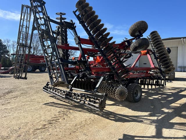 Image of Case IH Barracuda 335 equipment image 3