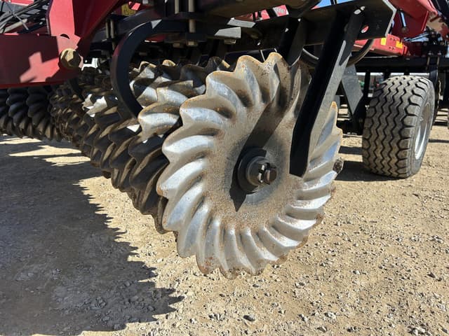 Image of Case IH Barracuda 335 equipment image 4