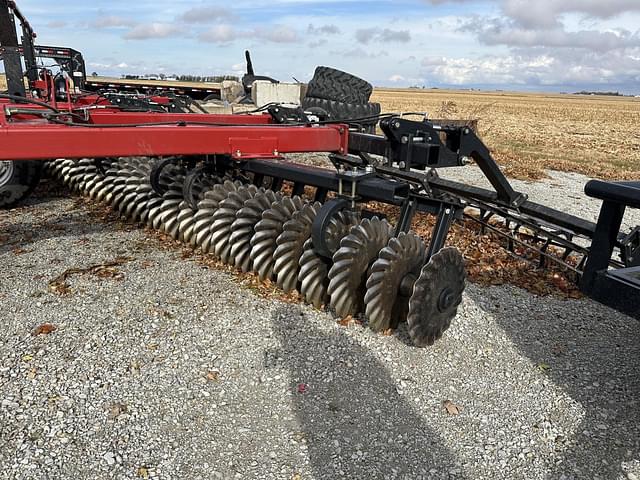 Image of Case IH Barracuda 335 equipment image 4