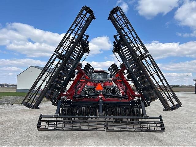 Image of Case IH 335VT equipment image 3