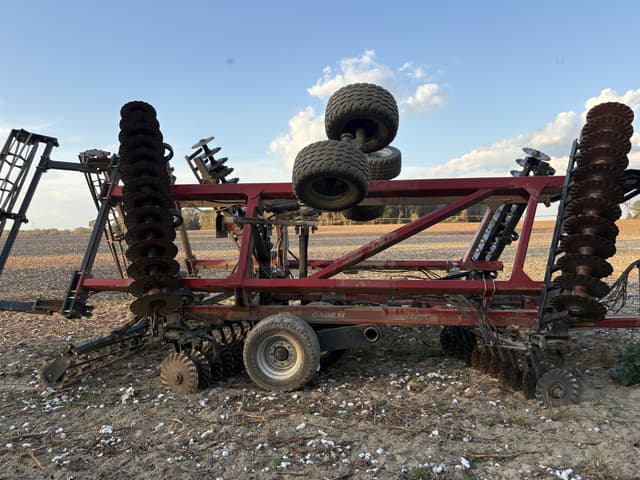 Image of Case IH 335VT equipment image 1