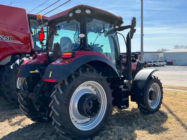 Image of Case IH VESTRUM 130 equipment image 3