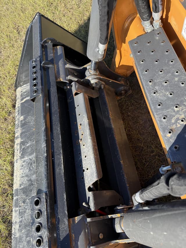 Image of Case SV280B equipment image 3