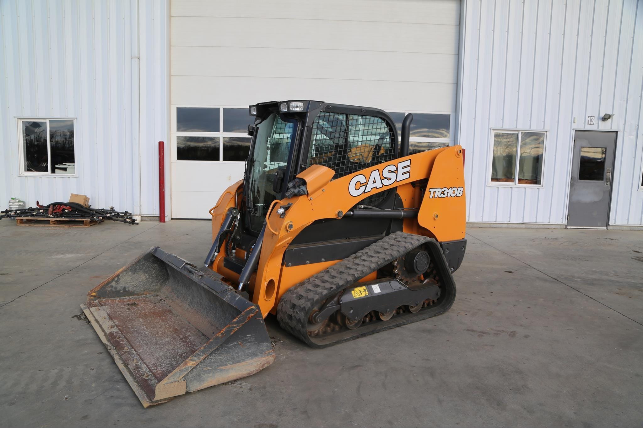 2021 Case TR310B Equipment Image0