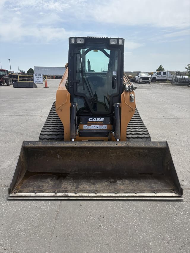 Image of Case TR340B equipment image 1