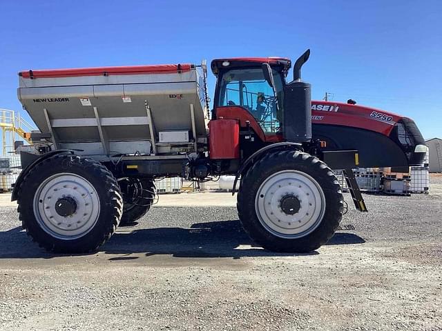 Image of Case IH 5550 Trident equipment image 4