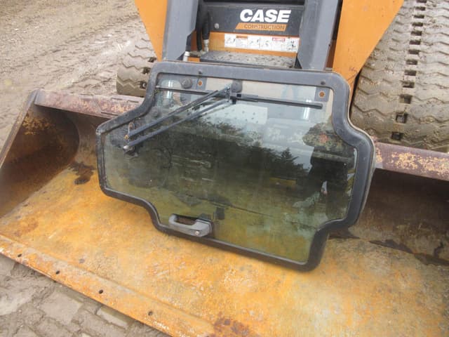 Image of Case TV450B equipment image 4