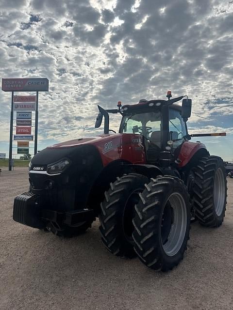 Image of Case IH Magnum 310 equipment image 2