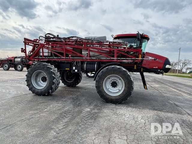 Image of Case IH Patriot 4440 equipment image 2