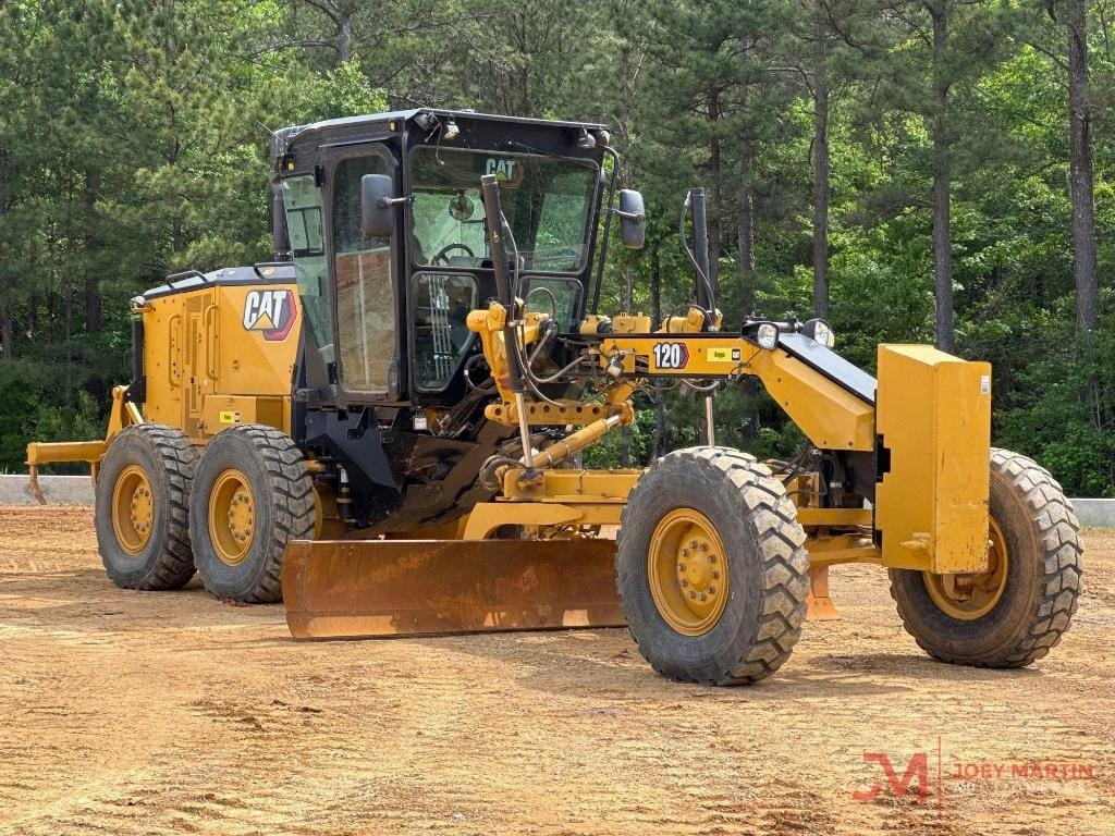 2021 Caterpillar 120 Equipment Image0