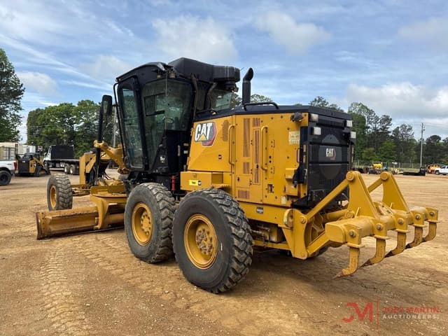 Image of Caterpillar 120 equipment image 2
